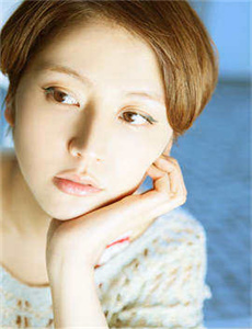 浪货夹的真紧好爽公车上-《隔壁女邻居3》BD高清